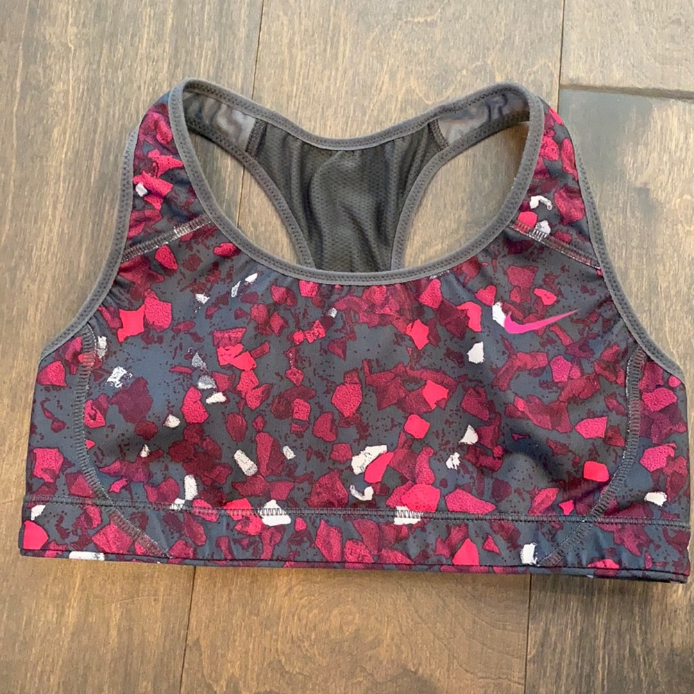Nike dry fit sports bra